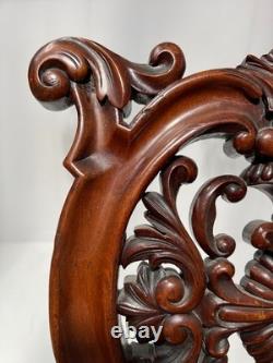 Chaise chauffeuse d'époque Napoléon III en acajou sculpté XIX siècle