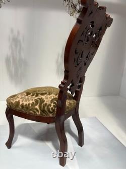 Chaise chauffeuse d'époque Napoléon III en acajou sculpté XIX siècle