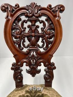 Chaise chauffeuse d'époque Napoléon III en acajou sculpté XIX siècle
