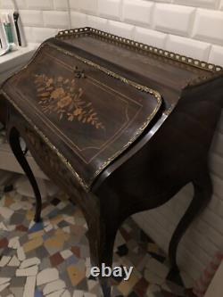 Circa 1880 Bureau de pente palissandre Bois de Rose Napoléon III fin XIX eme Circa 1880 Bureau de pente palissandre Bois de Rose Napoléon III fin XIX eme