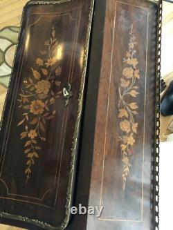 Circa 1880 Bureau de pente palissandre Bois de Rose Napoléon III fin XIX eme