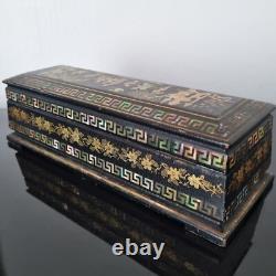 Coffret PAPIER MACHE XIXè Incrustation Nacre Burgauté Décor Chinois Capitonné