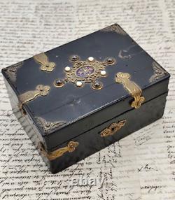 Coffret à bijoux Napoléon III Émaux de Bressans Époque XIXe