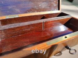 Coffret à bijoux ou à jeux en marqueterie bois de rose & Ronce de Noyer XIX Ème