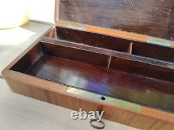 Coffret à bijoux ou à jeux en marqueterie bois de rose & Ronce de Noyer XIX Ème