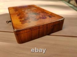 Coffret à bijoux ou à jeux en marqueterie bois de rose & Ronce de Noyer XIX Ème