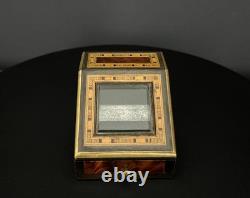 Coffret porte-montre en bois marqueté et laiton, vitre biseautée, XIXe siècle
