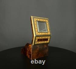 Coffret porte-montre en bois marqueté et laiton, vitre biseautée, XIXe siècle