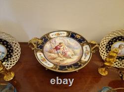 Coupe en porcelaine sevres signée chateau tuileries XIXe siecle louis philippe