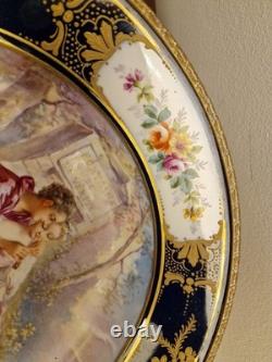 Coupe en porcelaine sevres signée chateau tuileries XIXe siecle louis philippe