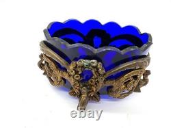 Coupe verre bleu cobalt et bronze doré XIXe style Louis XV Rococo antique Coupe verre bleu cobalt et bronze doré XIXe style Louis XV Rococo antique