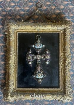 Croix bressanne en argent émaillé Encadrée Napoléon III Fin XIXe siècle