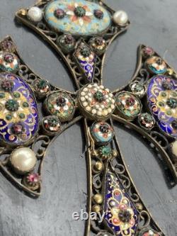 Croix bressanne en argent émaillé Encadrée Napoléon III Fin XIXe siècle