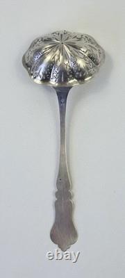 Cuillère Saupoudreuse PHILIPPE BERTHIER Argent Massif NAPOLÉON III Minerve XIXe