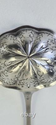 Cuillère Saupoudreuse PHILIPPE BERTHIER Argent Massif NAPOLÉON III Minerve XIXe