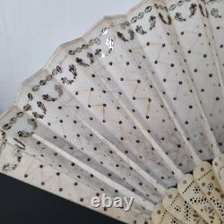 EVENTAIL Ancien Napoléon III Tulle Sequin XIXè Antique HAND FAN 19thC Ventaglio