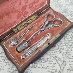 Ecrin Couture Ancien XIXè Argent Ciseaux Dé A Coudre Complet Marqueterie