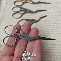 Ecrin Pour Ciseaux de Couture 4 Paires Oiseau en Cuir XIXè Napoléon III