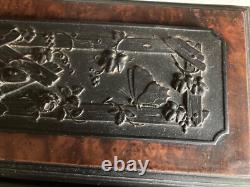 Ecritoire Napoléon III en bois (loupe, acajou) et gutta percha / XIX siècle