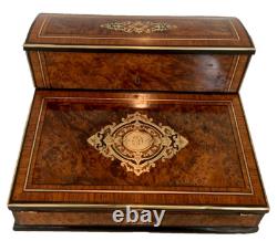 Ecritoire Napoléon III en marquetrerie et loupe de thuya XIX siècle