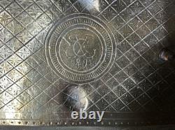 Encrier Napoléon III en bronze XIX eme siècle avec monogramme et date dessous