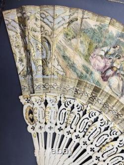 Eventail ancien Napoléon III XIXe Décor scènes galantes Monture Nacre
