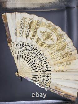 Eventail ancien Napoléon III XIXe Décor scènes galantes Monture Nacre