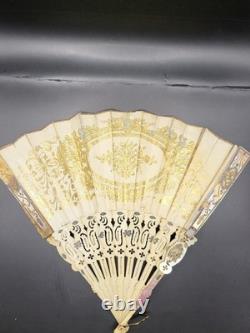 Eventail ancien Napoléon III XIXe Décor scènes galantes Monture Nacre