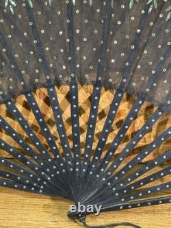Éventail de Bal Napoléon III Tulle Noir & Sequins XIXe Éventail de Bal Napoléon III Tulle Noir & Sequins XIXe