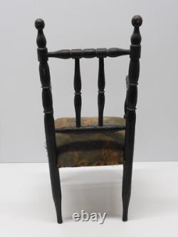 - FAUTEUIL de POUPEE XIXe NAPOLEON III BOIS NOIRCI Tissu origine sorti grenier D