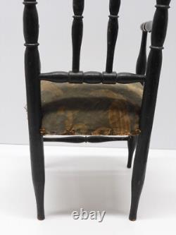 - FAUTEUIL de POUPEE XIXe NAPOLEON III BOIS NOIRCI Tissu origine sorti grenier D