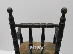 - FAUTEUIL de POUPEE XIXe NAPOLEON III BOIS NOIRCI Tissu origine sorti grenier D