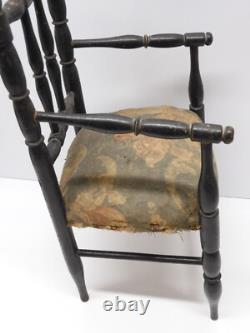 - FAUTEUIL de POUPEE XIXe NAPOLEON III BOIS NOIRCI Tissu origine sorti grenier D