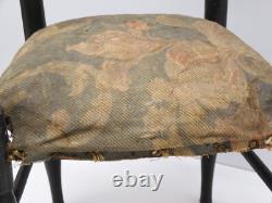 - FAUTEUIL de POUPEE XIXe NAPOLEON III BOIS NOIRCI Tissu origine sorti grenier D