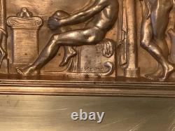 Ferdinand Levillain & Barbedienne, Plat en bronze XIXe, dorure médaille