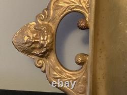 Ferdinand Levillain & Barbedienne, Plat en bronze XIXe, dorure médaille