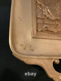 Ferdinand Levillain & Barbedienne, Plat en bronze XIXe, dorure médaille