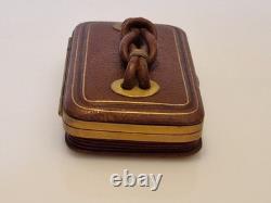 Franc-maçonnerie Boîte cuir et laiton noud en lacs d'amour fin XIX / XXème