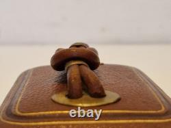 Franc-maçonnerie Boîte cuir et laiton noud en lacs d'amour fin XIX / XXème