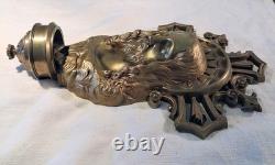 GRAND BENITIER EN APPLIQUE EN BRONZE XIXè SIECLE