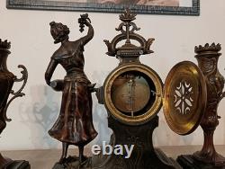 Garniture de cheminée En Régule Fin XIX ÉPOQUE NAPOLÉON III