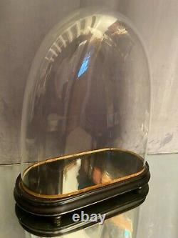 Globe en verre soufflé XIXe Napoléon III sur socle bois noirci