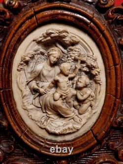 Grand Bénitier XIXe Signé L. B MATTEI Vierge à l'Enfant Napoléon III H. 40 cm