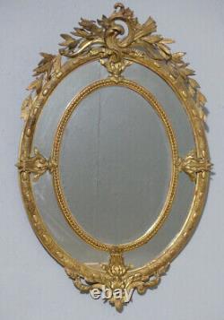 Grand Miroir Ovale à Parecloses d'époque Napoléon III En Bois Et Stuc Doré, XIX