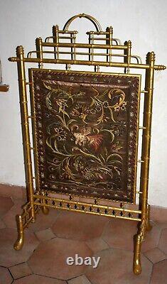 Grand ecran pare feu Napoleon III Broderie Bois doré Bambou XIX ème