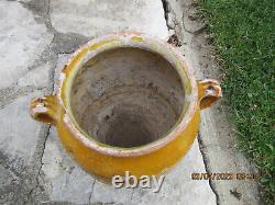 Grand et ancien pot à confit vernissé jaune, XIX. Sud Est de la France