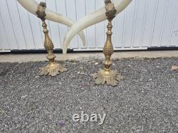 Grande paire de cornes décoratives XIXe en monture bronze doré 62 cm