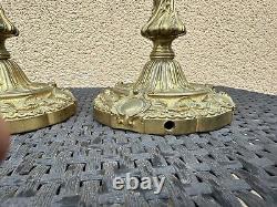 H. PICARD PAIRE DE BOUGEOIRS ST. ROCAILLE LOUIS XV BRONZE DORÉ NAPOLÉON III XIXe