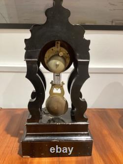 Horloge de table Boulle Napoléon III fin XIXe siècle