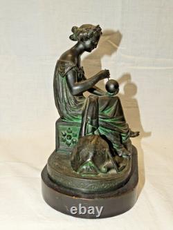 -JOLI ANCIEN SUJET REGULE PATINE NOIRE NAPOLEON III XIXe SOCLE BOIS NOIRCI D